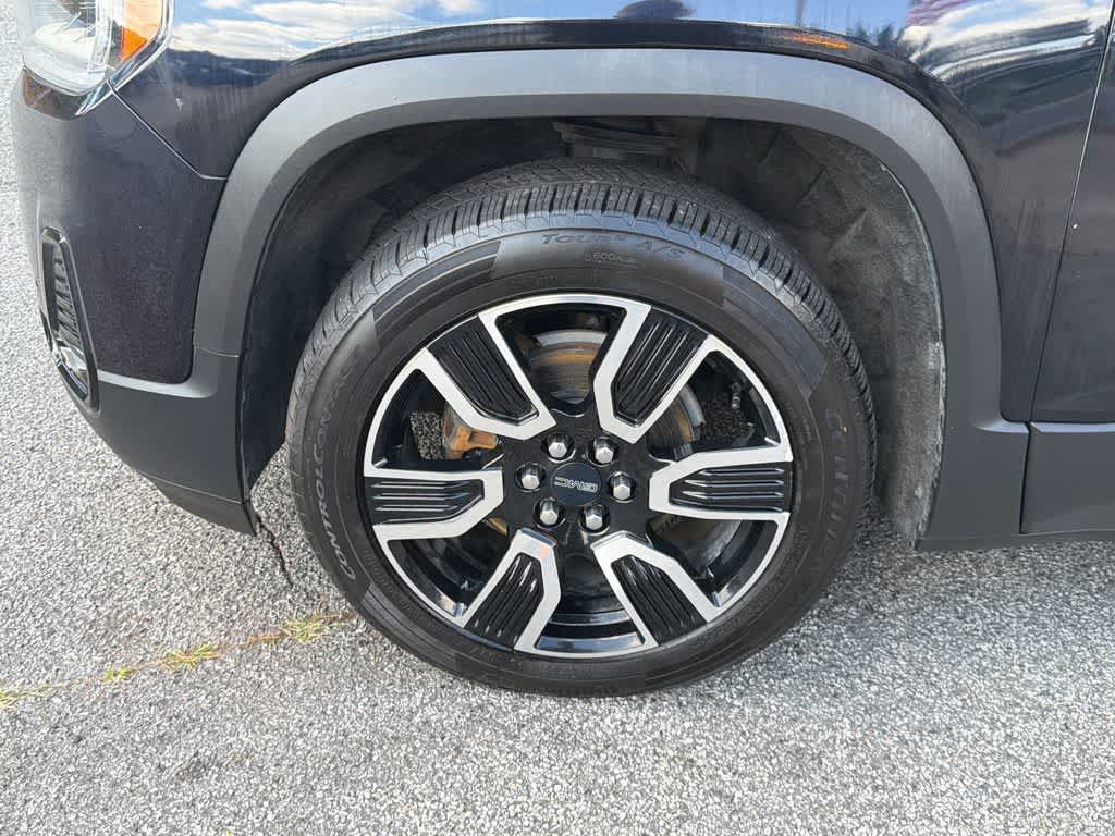 2021 GMC Acadia SLT