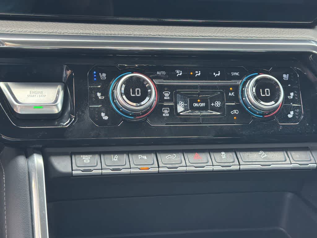 2024 GMC Sierra 3500HD Denali