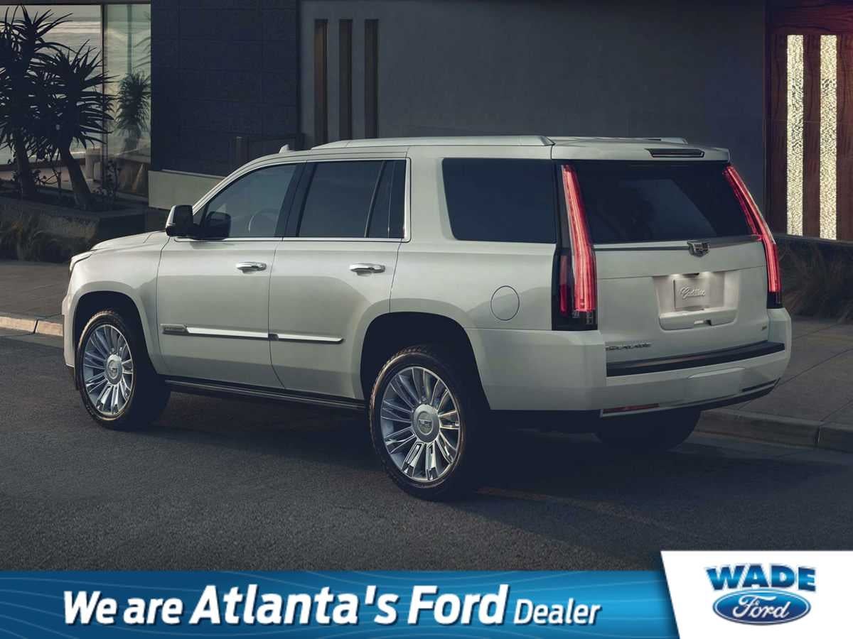 2018 Cadillac Escalade Luxury