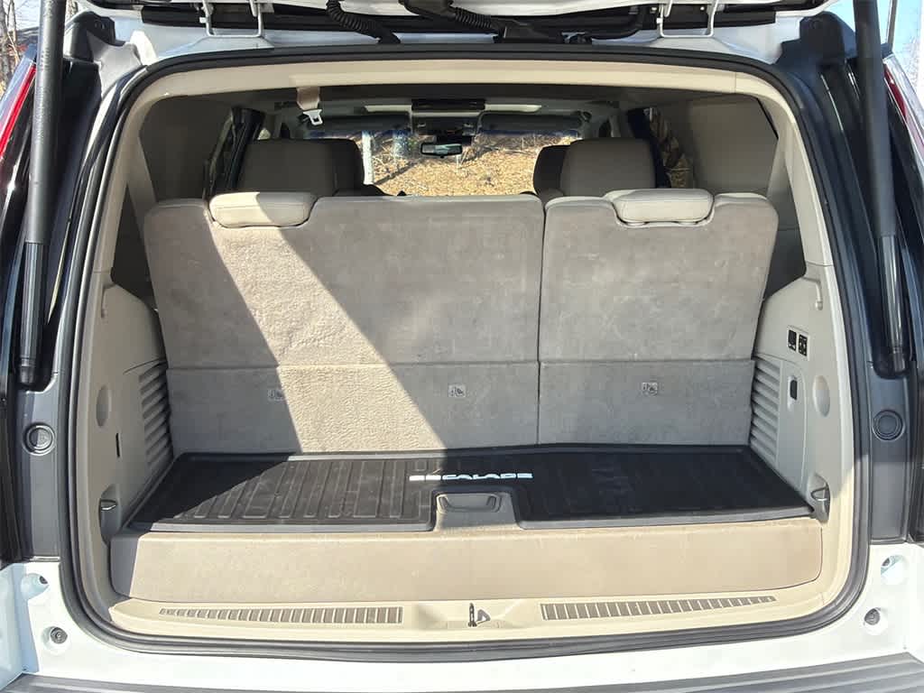 2018 Cadillac Escalade Luxury