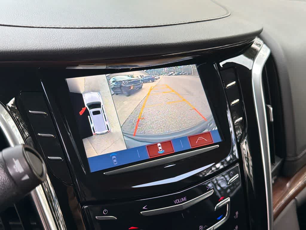 2020 Cadillac Escalade Luxury