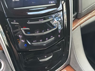 2020 Cadillac Escalade Luxury