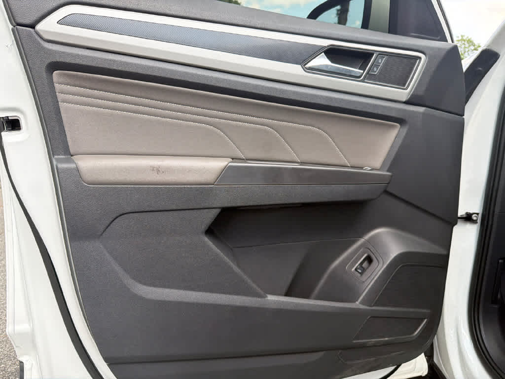 2023 Volkswagen Atlas Cross Sport 2.0T SEL