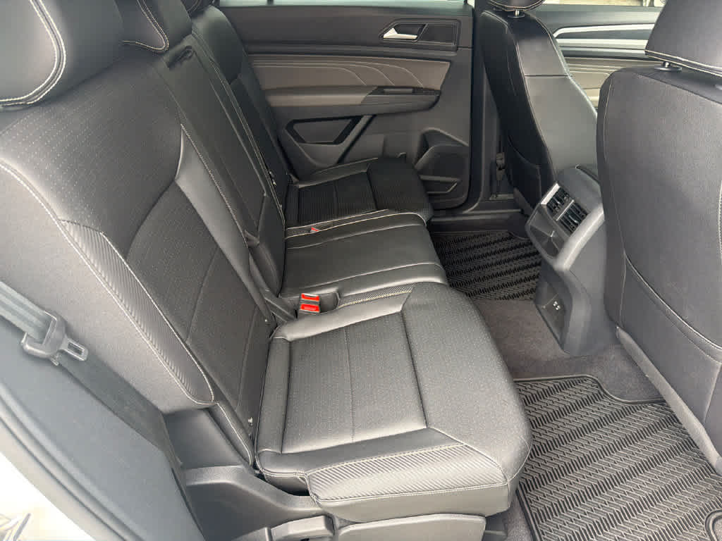 2023 Volkswagen Atlas Cross Sport 2.0T SEL