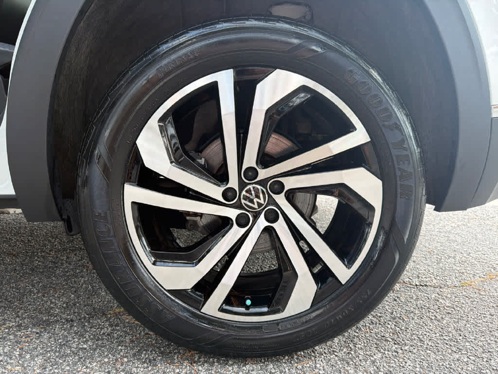2023 Volkswagen Atlas Cross Sport 2.0T SEL