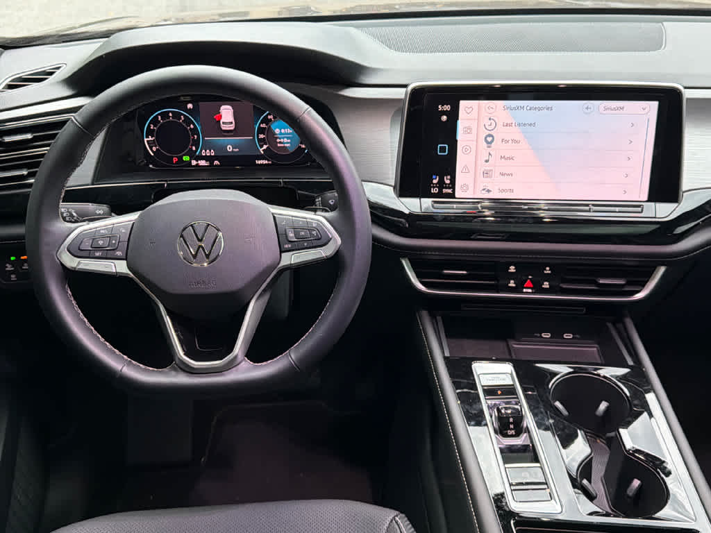 2024 Volkswagen Atlas Cross Sport 2.0T SE w/Technology