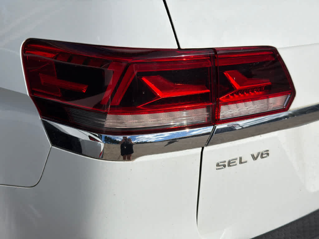 2021 Volkswagen Atlas 3.6L V6 SEL Premium