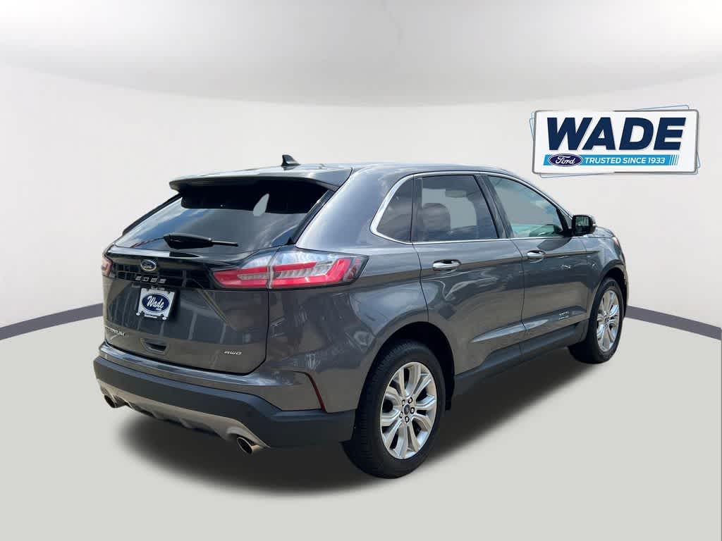 2022 Ford Edge Titanium