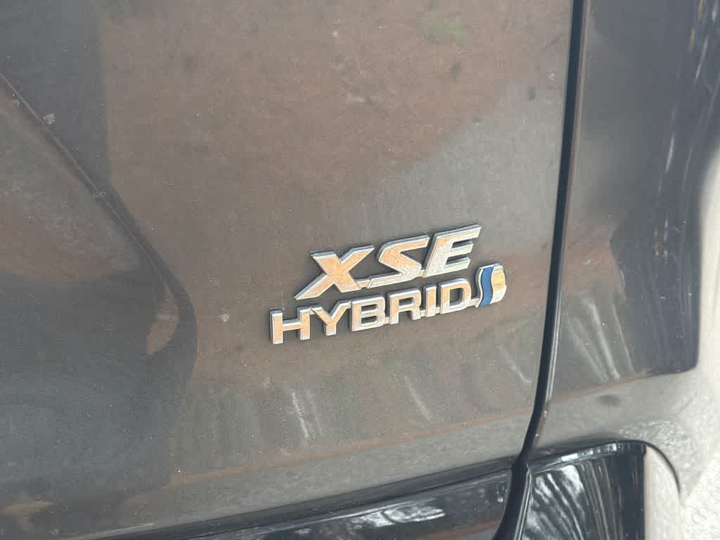 2019 Toyota RAV4 Hybrid XSE