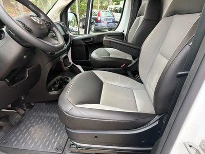 2025 RAM ProMaster Tradesman