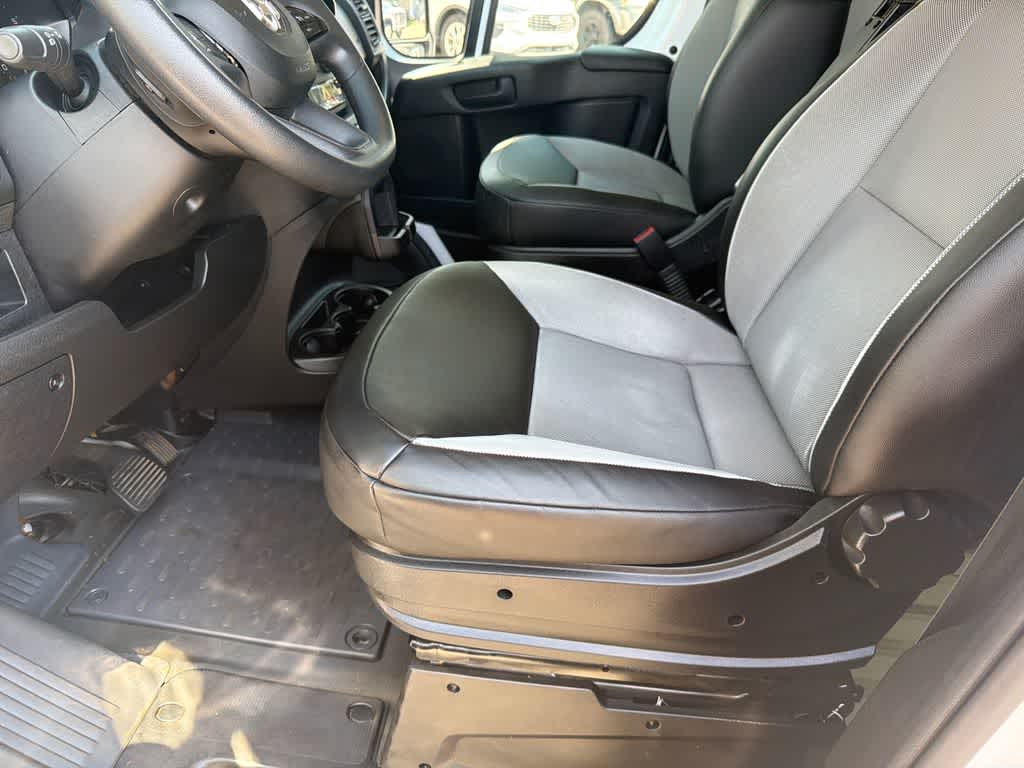 2025 RAM ProMaster Tradesman