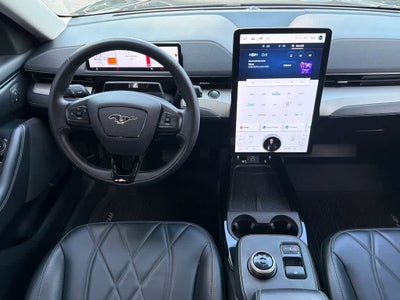 2022 Ford Mustang Mach-E Select