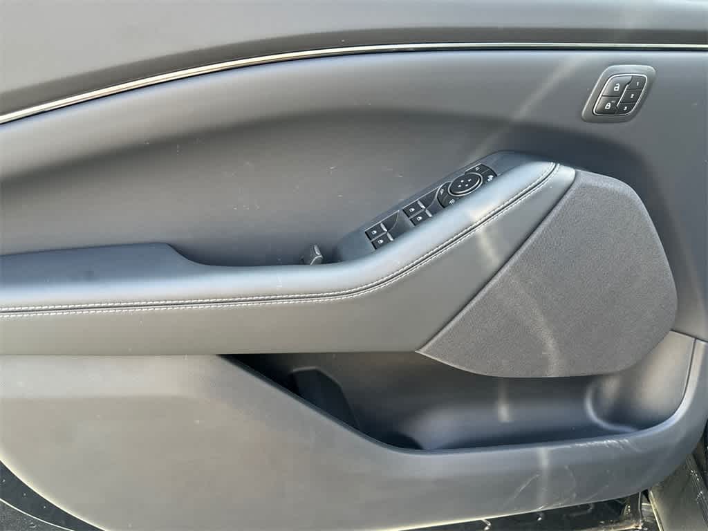 2024 Ford Mustang Mach-E Select