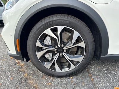 2024 Ford Mustang Mach-E Select