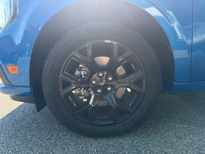 2025 Ford Maverick Lobo High