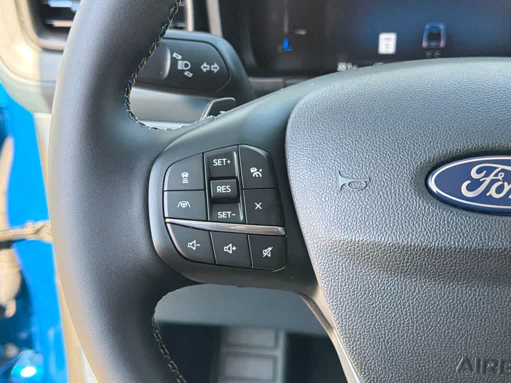 2025 Ford Maverick Lobo High