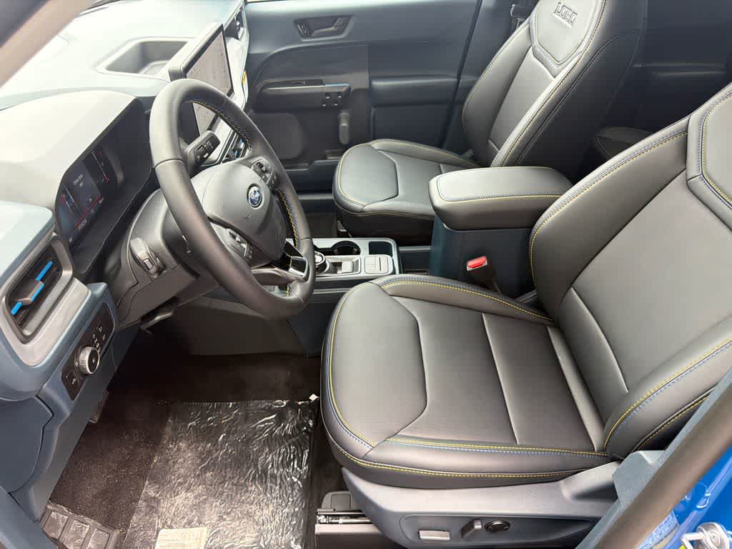 2026 Ford Maverick Lobo Standard