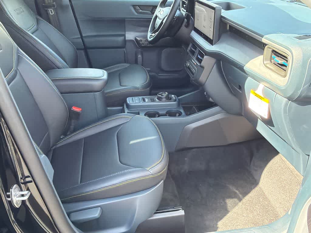 2026 Ford Maverick Lobo Standard