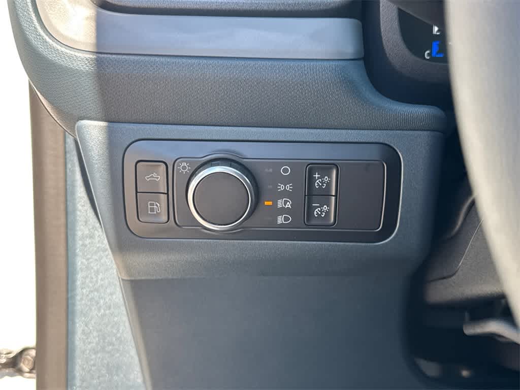 2025 Ford Maverick XL