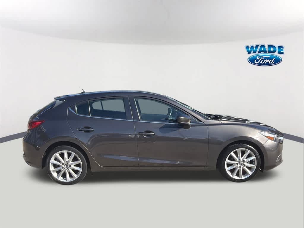 2017 Mazda Mazda3 5-Door Touring