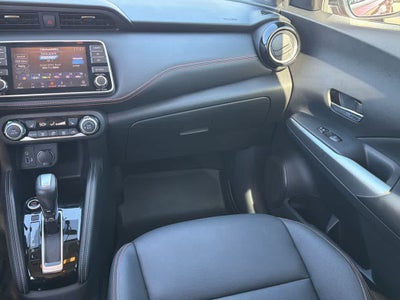 2019 Nissan Kicks SR