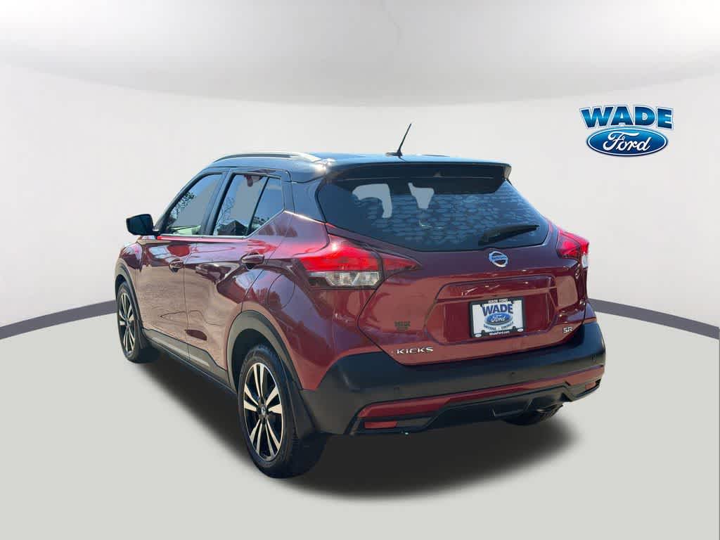 2019 Nissan Kicks SR