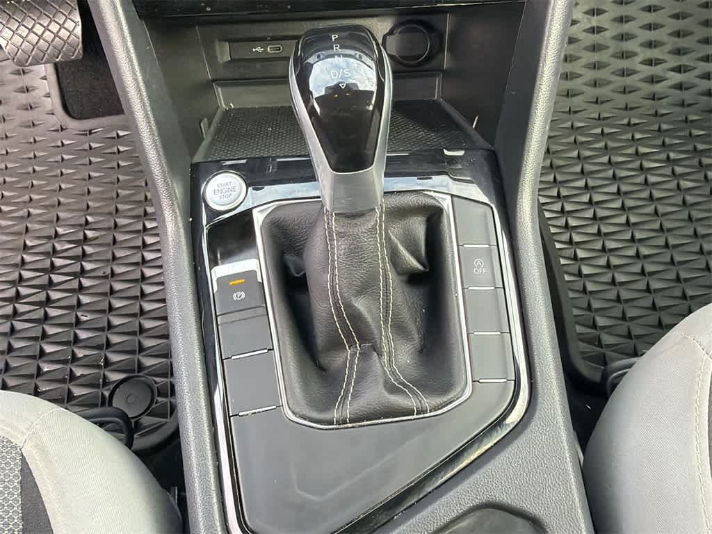 2024 Volkswagen Taos S