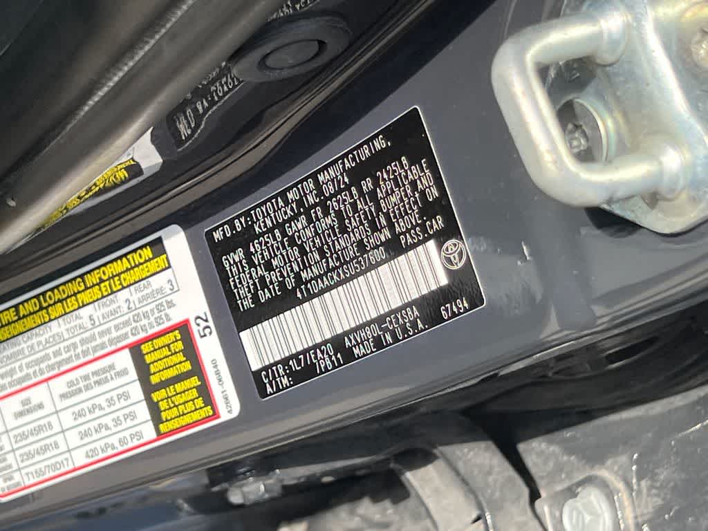 2025 Toyota Camry SE