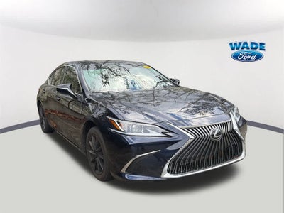 2020 Lexus ES Base