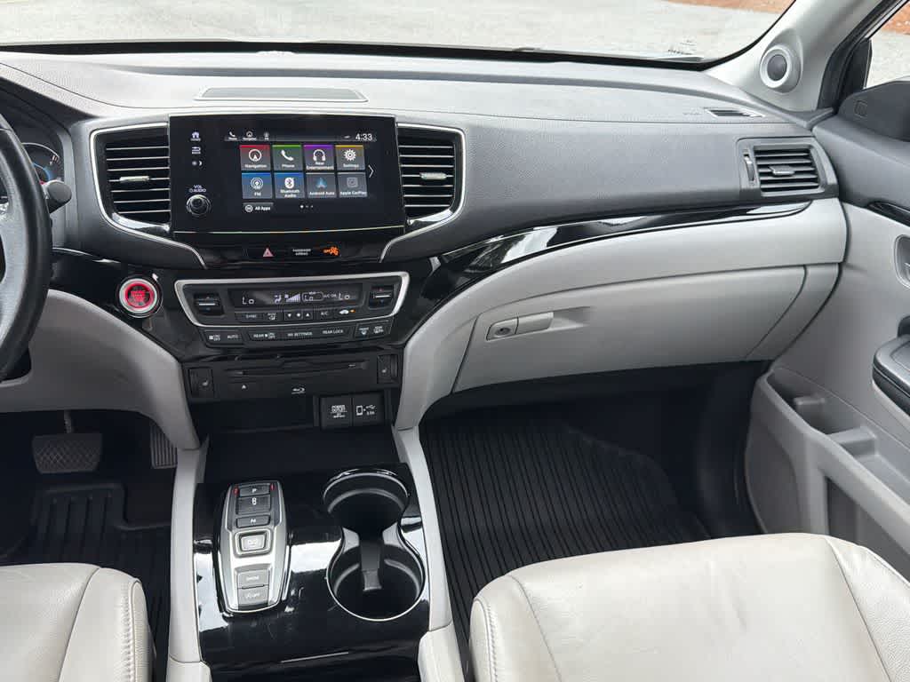2021 Honda Pilot Touring 7-Passenger
