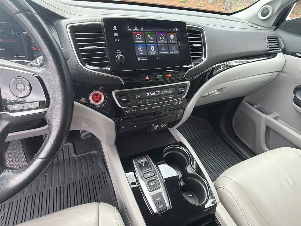 2021 Honda Pilot Touring 7-Passenger