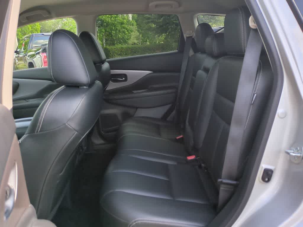 2023 Nissan Murano SV