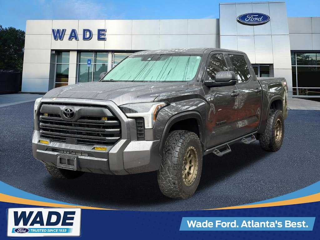 2023 Toyota Tundra SR5
