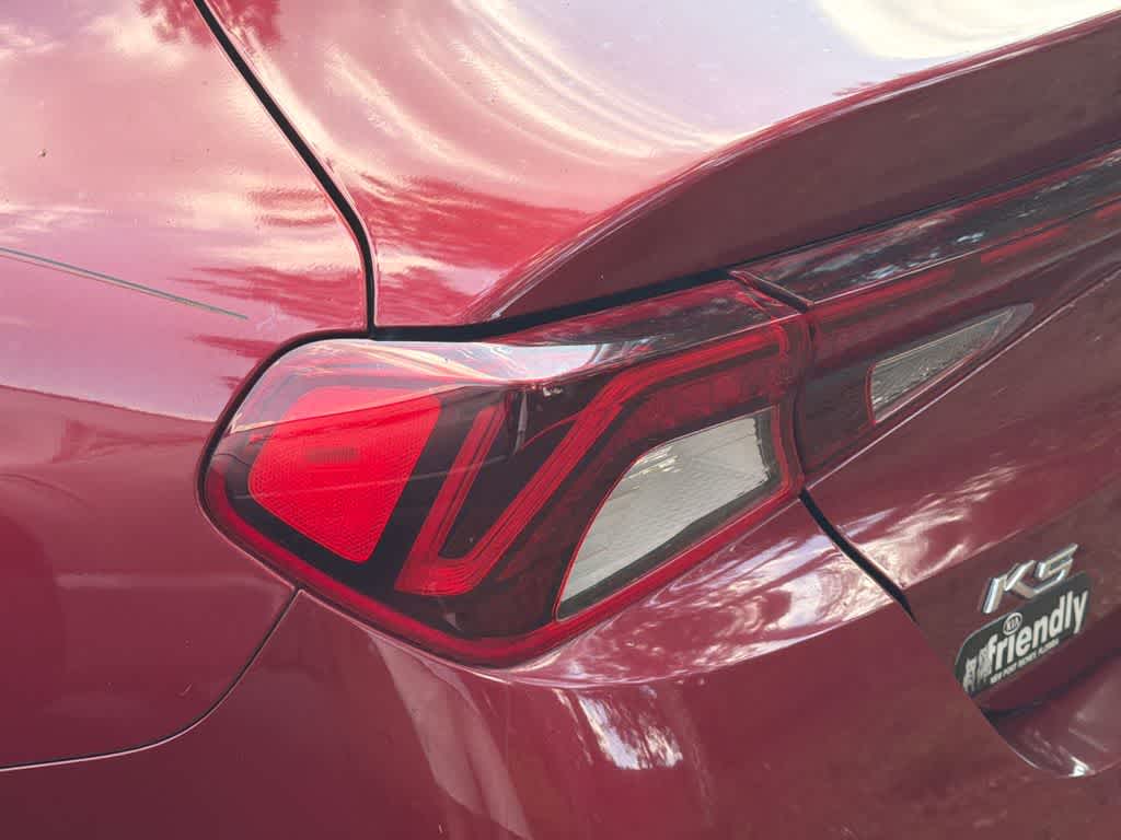2022 Kia K5 EX