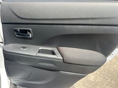 2024 Mitsubishi Outlander Sport ES