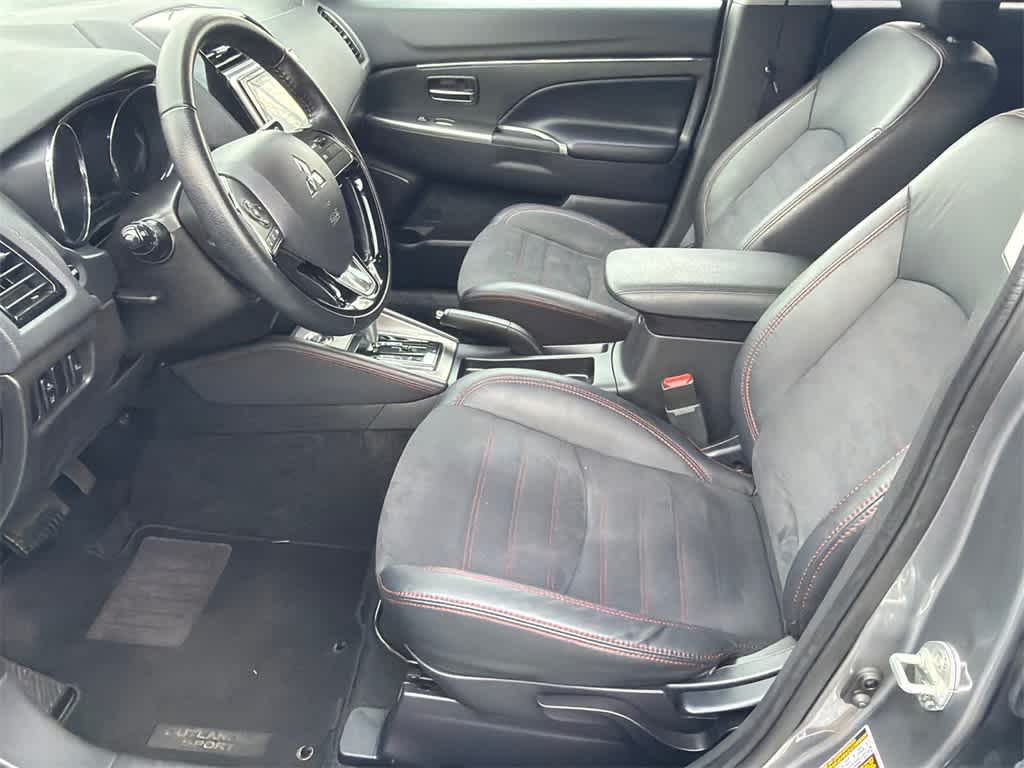 2024 Mitsubishi Outlander Sport SE