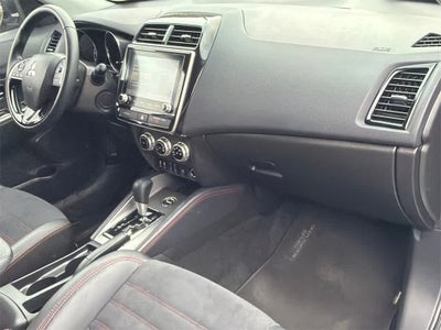 2024 Mitsubishi Outlander Sport SE