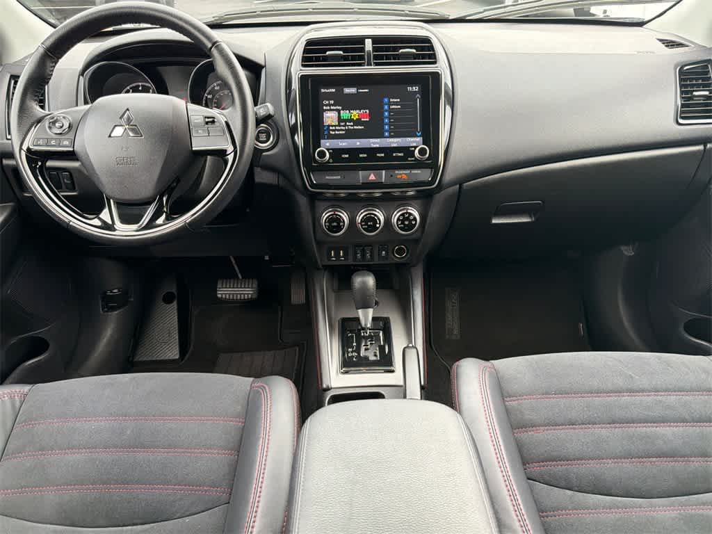 2024 Mitsubishi Outlander Sport SE