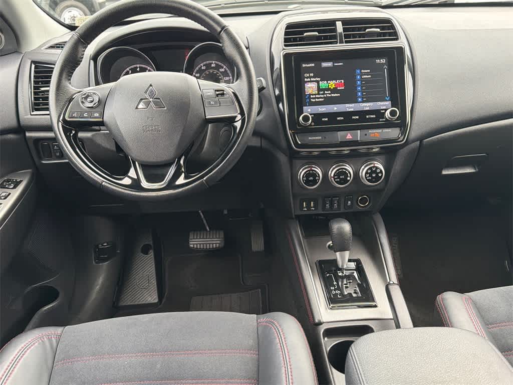 2024 Mitsubishi Outlander Sport SE