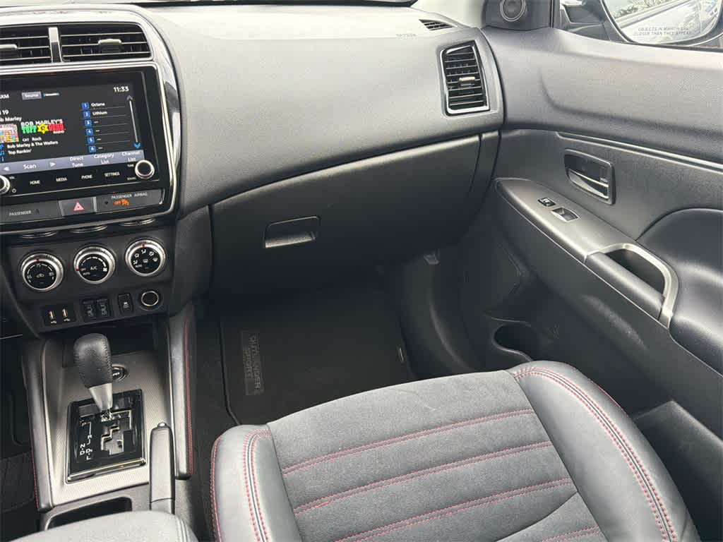 2024 Mitsubishi Outlander Sport SE