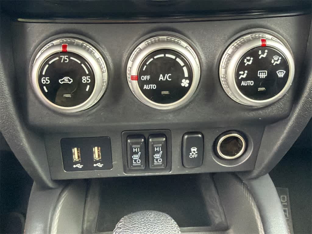 2024 Mitsubishi Outlander Sport SE