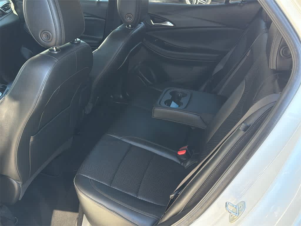 2022 Buick Encore GX Essence