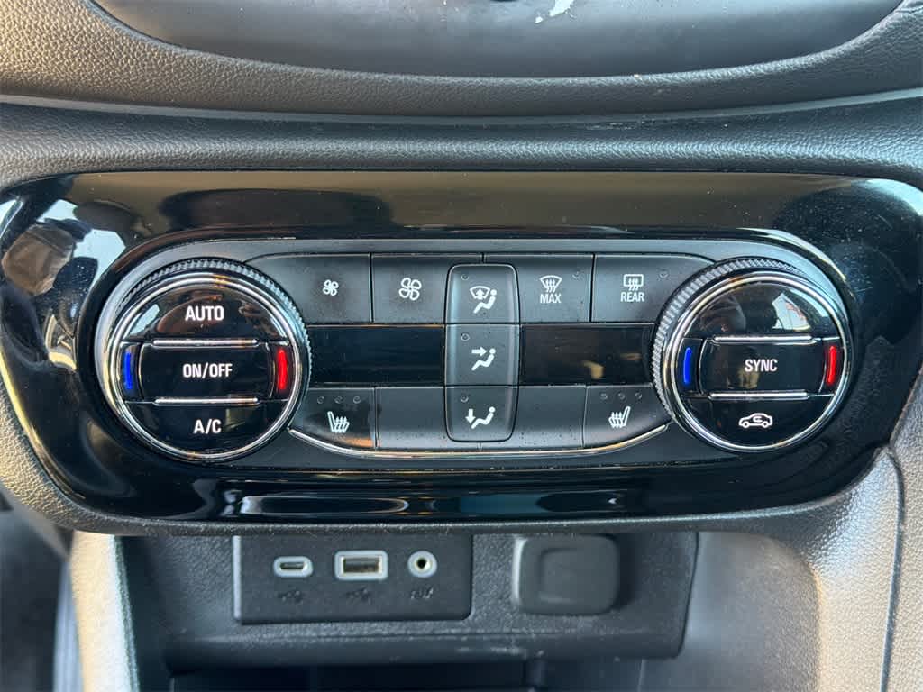 2022 Buick Encore GX Essence