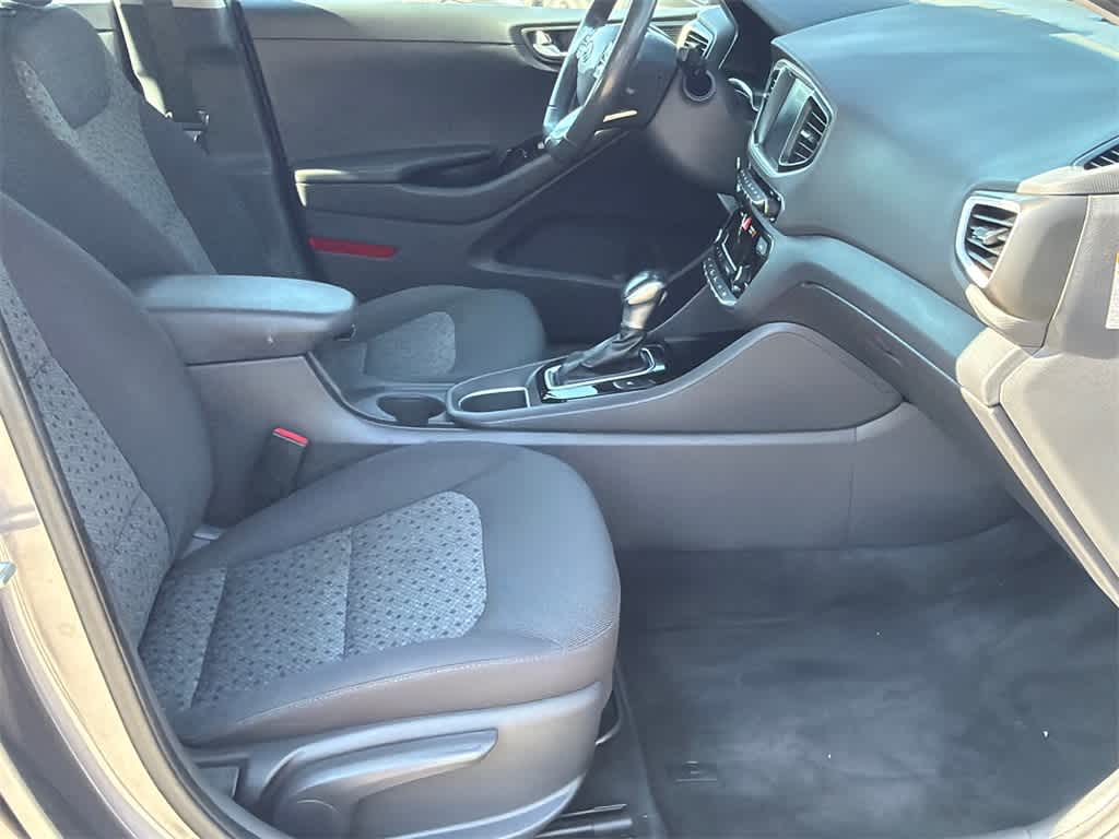 2017 Hyundai Ioniq Hybrid SEL