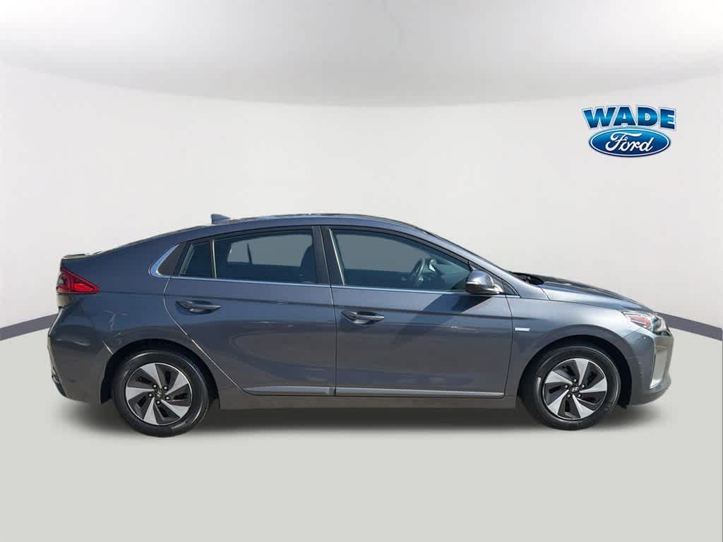 2017 Hyundai Ioniq Hybrid SEL