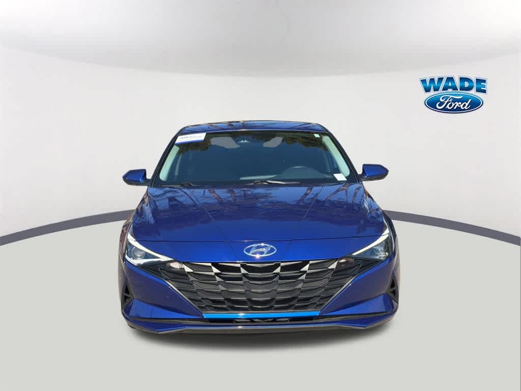 2023 Hyundai Elantra SE