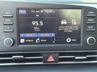 2023 Hyundai Elantra SE