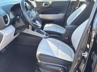 2023 Hyundai Venue SEL