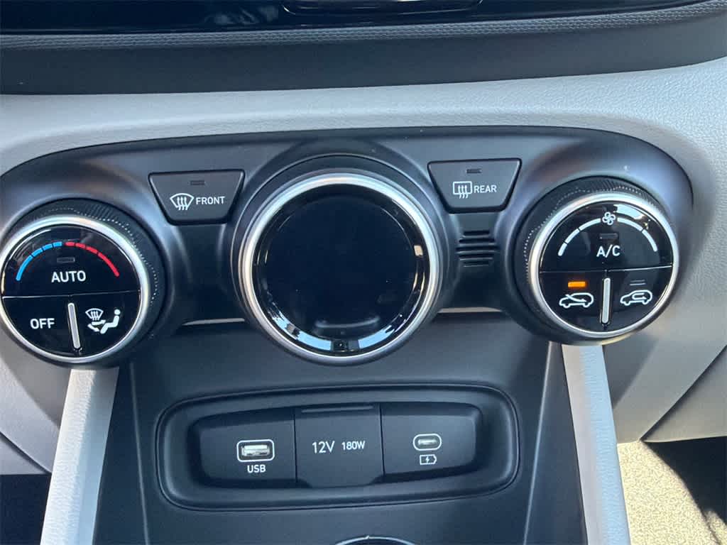 2023 Hyundai Venue SEL