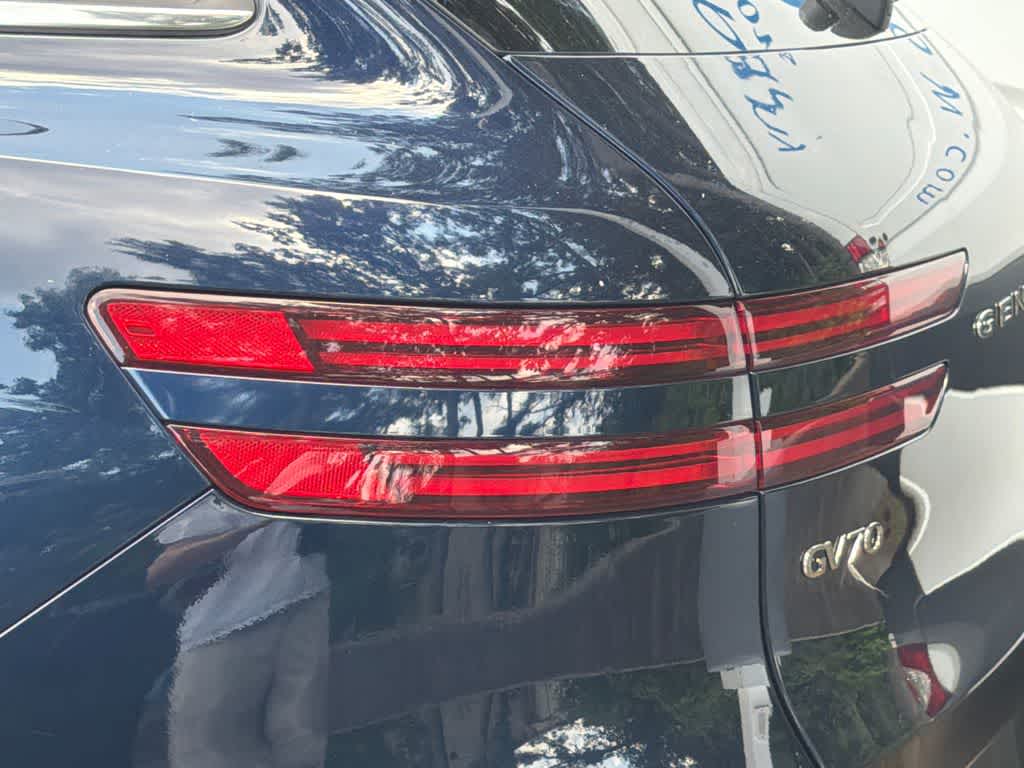 2023 Genesis GV70 2.5T